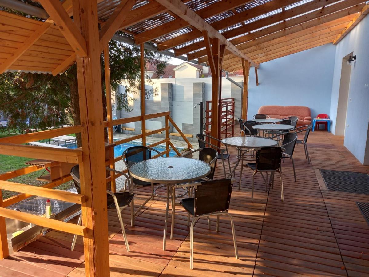Alegria Natur Apartments Mikulov Exterior foto